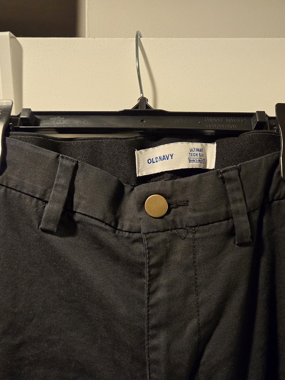 Old Navy Men's 20x20 Black Chino Pants